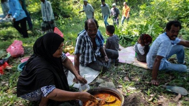 memasak-kari-ayam.jpg