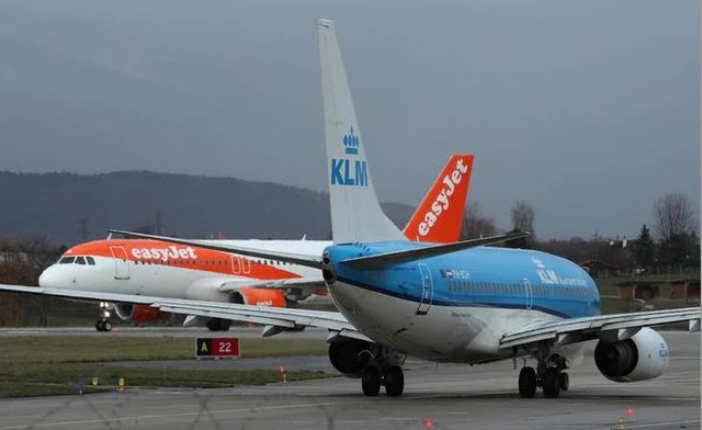 klm-x446.webp