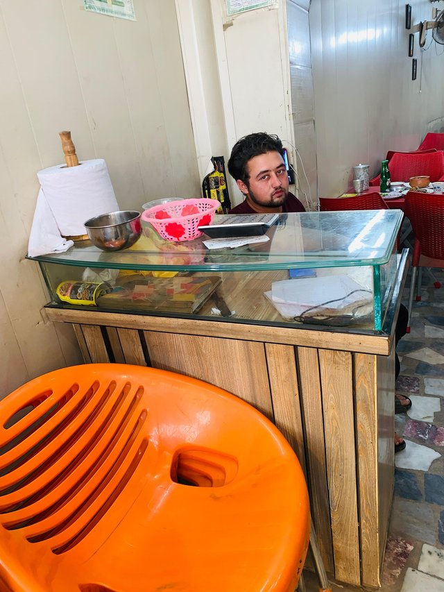 counter cash plce.jpg