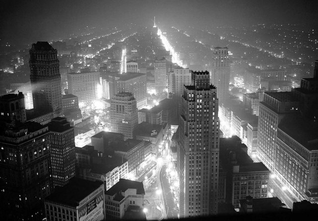 Detroit_in_1940s_1.jpg