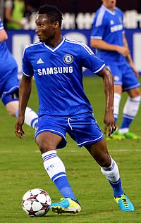 200px-John_Obi_Mikel_02_Chelsea_vs_AS-Roma_10AUG2013.jpg