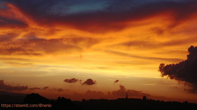 sunset-caracas09-1.jpg