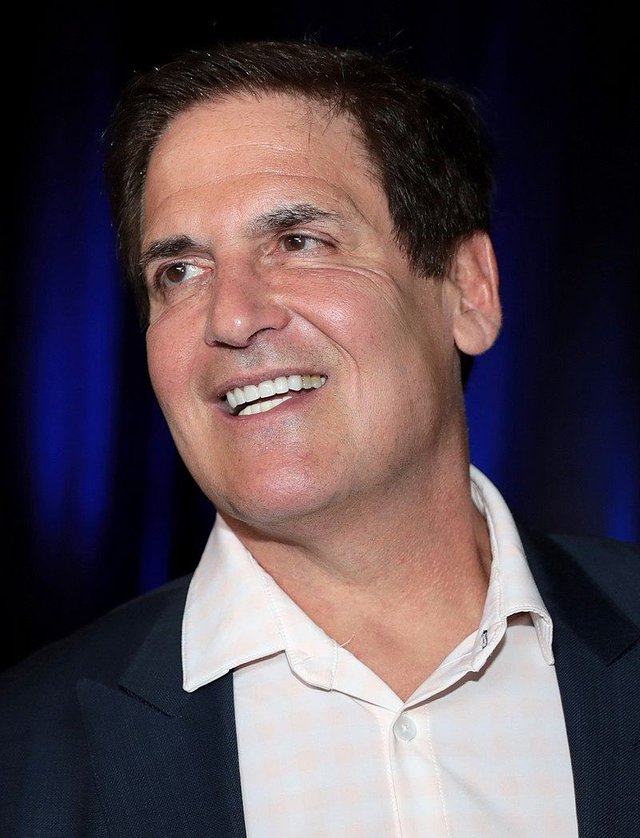 800px-Mark_Cuban_by_Gage_Skidmore.jpg