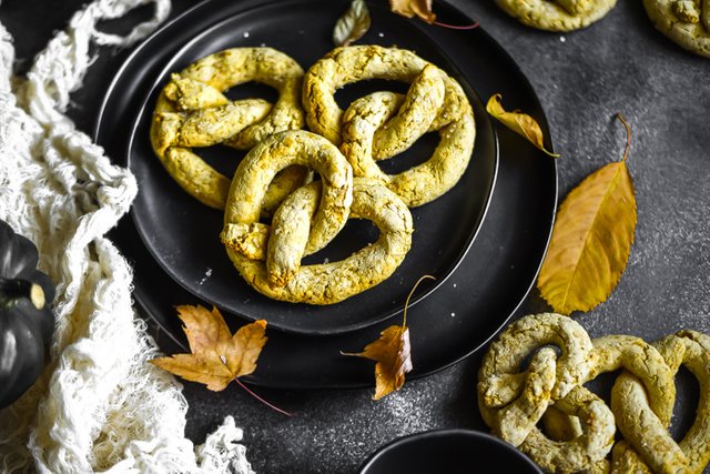 Autumn Squash Soft Pretzels-2.jpg