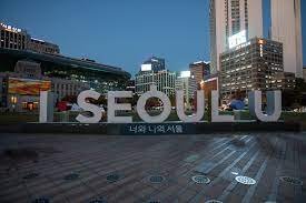 seoul plaza.jpg