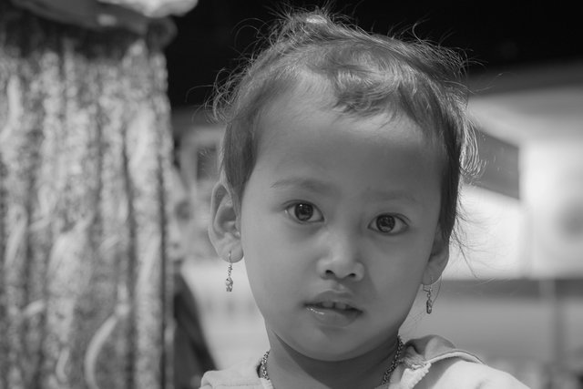 little girl bw.jpg