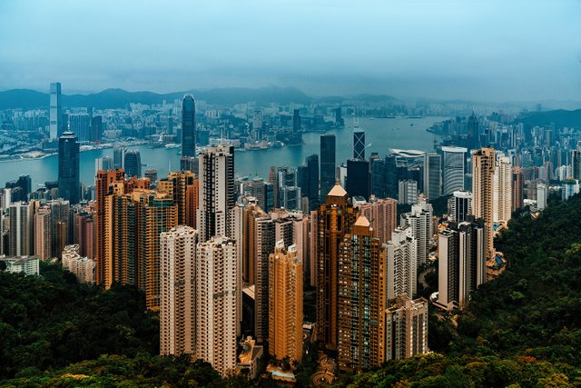 Hong-Kong-Victoria-Peak.jpg