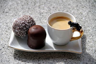 임신 커피 카페인 초콜렛.jpg
