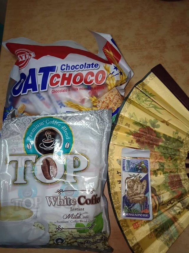 pasalubong1.jpg