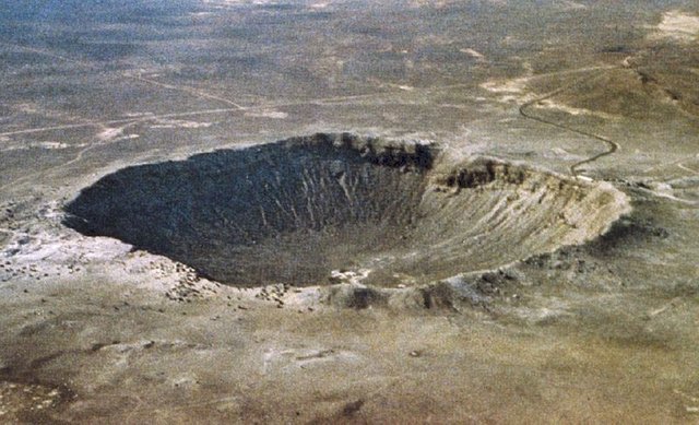 Barringer_Meteor_Crater,_Arizona.jpg