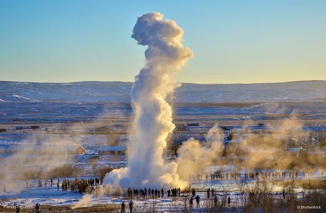 The-Great-Geysir-Eruption-in-Iceland.jpg