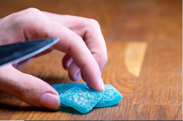 how-to-dose-edibles-gummies.png