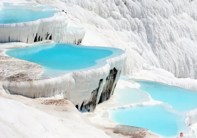 Pamukkale-Travertenleri.webp