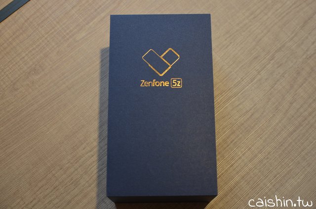 ZenFone 5z-15.jpg