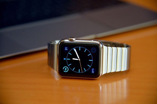 apple-watch-1521473348.jpg