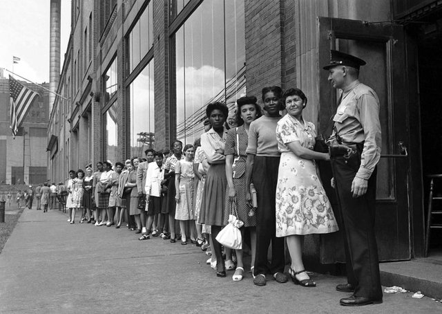 Detroit_in_1940s_28.jpg