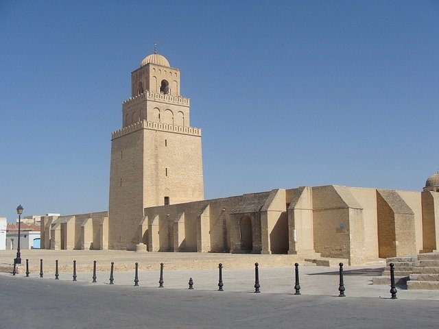 mosque-2284207_640.jpg