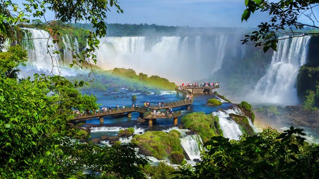 Iguazu-Falls-Argentina-2.jpg
