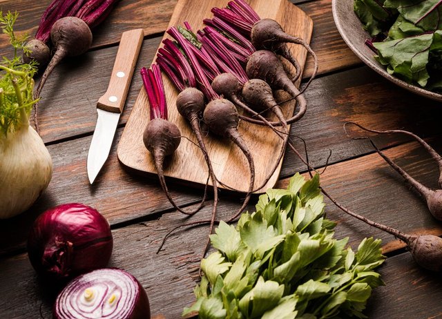 fresh-beet-cutting-board-flat-lay_23-2148585807.jpg