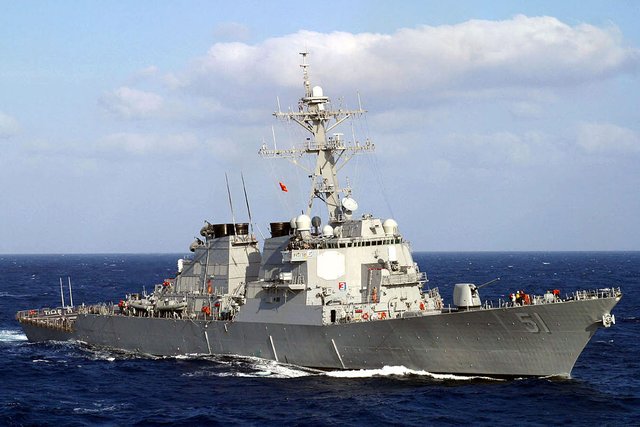 1200px-USS_Arleigh_Burke_(DDG_51)_steams_through_the_Mediterranean_Sea.jpg