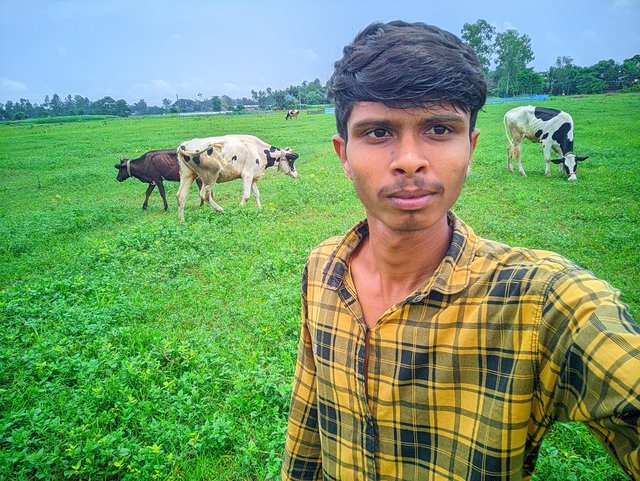 Raju20250717_124820_Vivid Human Portrait By Light Editz.jpg