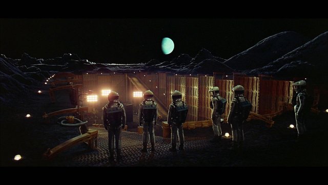 q7SB5XI-2001-a-space-odyssey-wallpaper.jpg