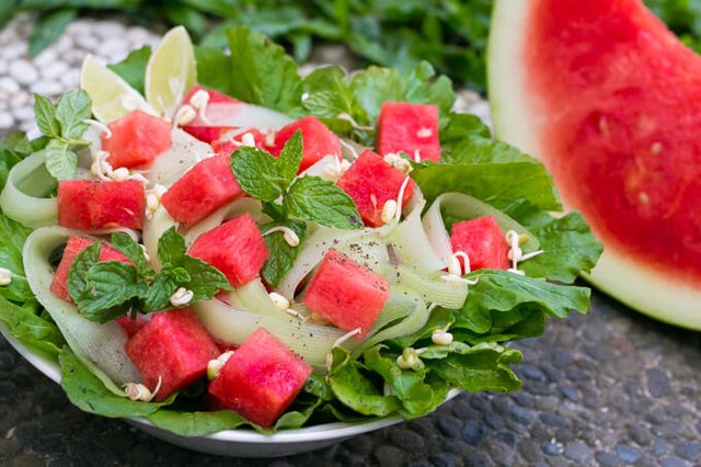 Wassermelonen-Salat-1.JPG