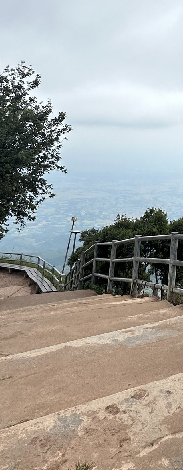 Wat Pa Phu Thap Boek11.jpg