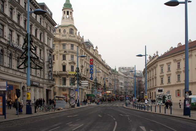 vienna mariahilfer.jpg