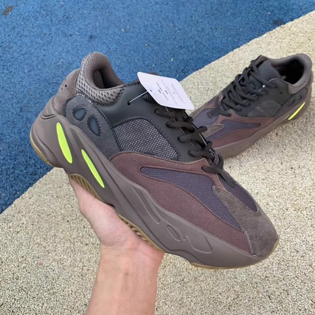 adidas yeezy 700 mauve adidas yeezy 700 mauve