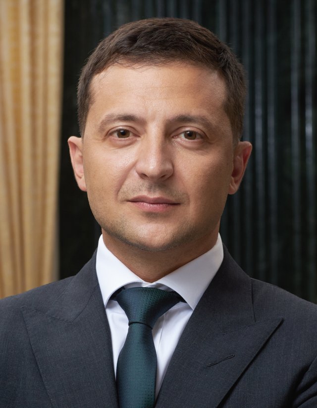 Volodymyr_Zelensky_Official_portrait_(cropped).jpg