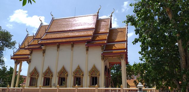 Wat Phasuk Maneejak8.jpg