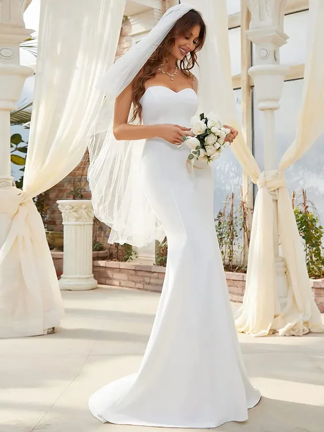 Figure-Hugging-Dress-Off-Shoulder-Wedding-Dress.webp