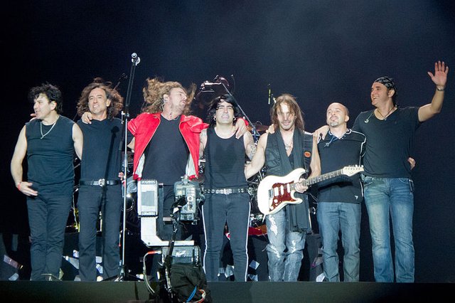 800px-Maná_-_Rock_in_Rio_Madrid_2012_-_67.jpg