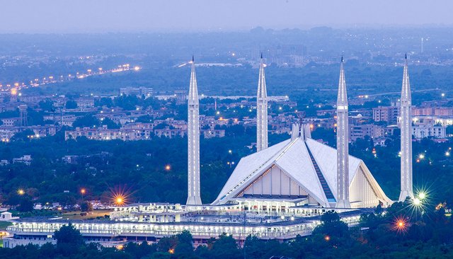 Faisal-Mosque.jpg