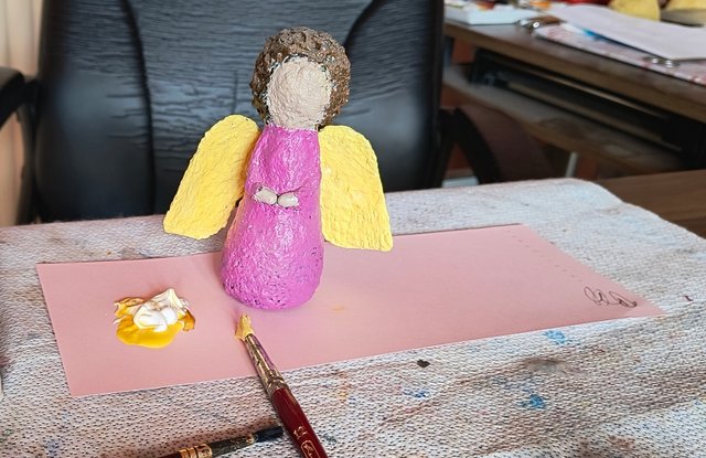 angel3.jpg