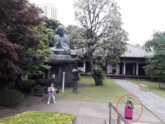 A Morning at Yanaka Ginza Shopping Street, Tokyo, Japan!