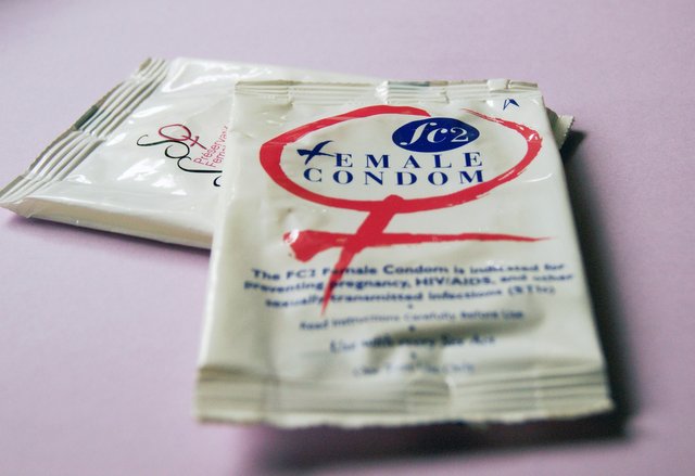 female-condoms-849411_1920.jpg