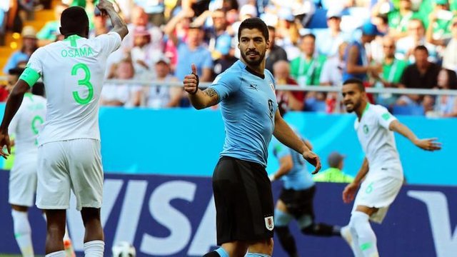 noticia-luis-suarez-gol-uruguay-arabia-saudita.png