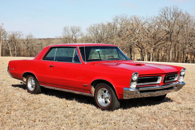 1965-red-gto.jpg