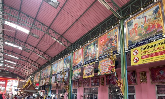 Wat Takien Floating Market16.jpg
