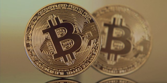 Bitcoin-Price-Cryptocurrency-2018-1140x570.jpg