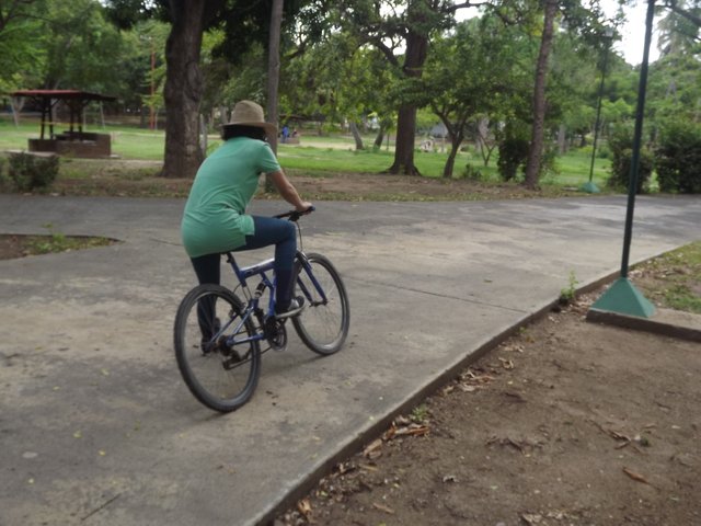 BICICasi en el suelo.JPG