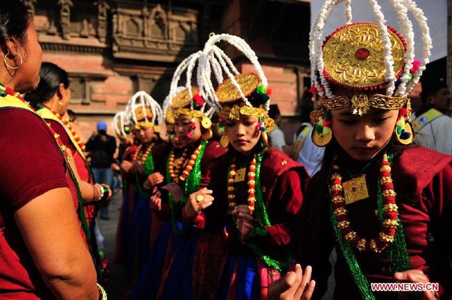 Gurung-Girls-Costuems-Nepal.jpg