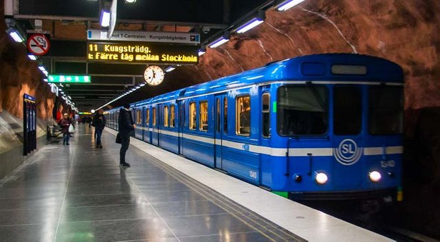 metro-transporte-publico-en-Estocolmo.jpg