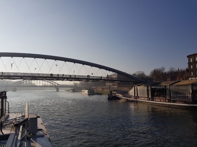 bridge boattour.jpg