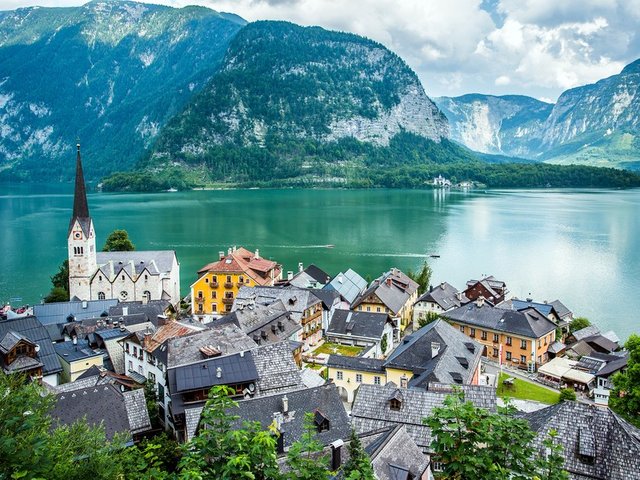 hallstatt-austria-cr-getty.jpg