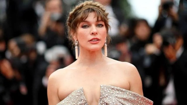 Milla-Jovovich-feb-afp_d.jpg