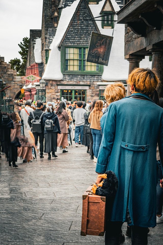 hogwarts-8044060_1280.jpg