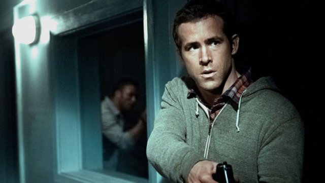 safe_house_ryan_reynolds.jpg